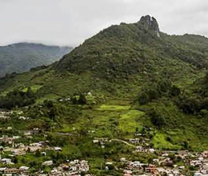 _<h2>Beautiful towns and small fields are nestled in the rugged mountains</h2><p>The Mixe were never conquered by the Spanish, and preserve much of their old culture. They drink aguardiente (rum) instead of mezcal</p>